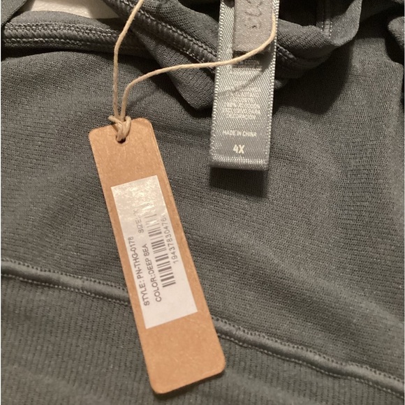 SKIMS Deep sea ( dark green) sheer fits everybody thong‎ NWT size 4X - Picture 4 of 6